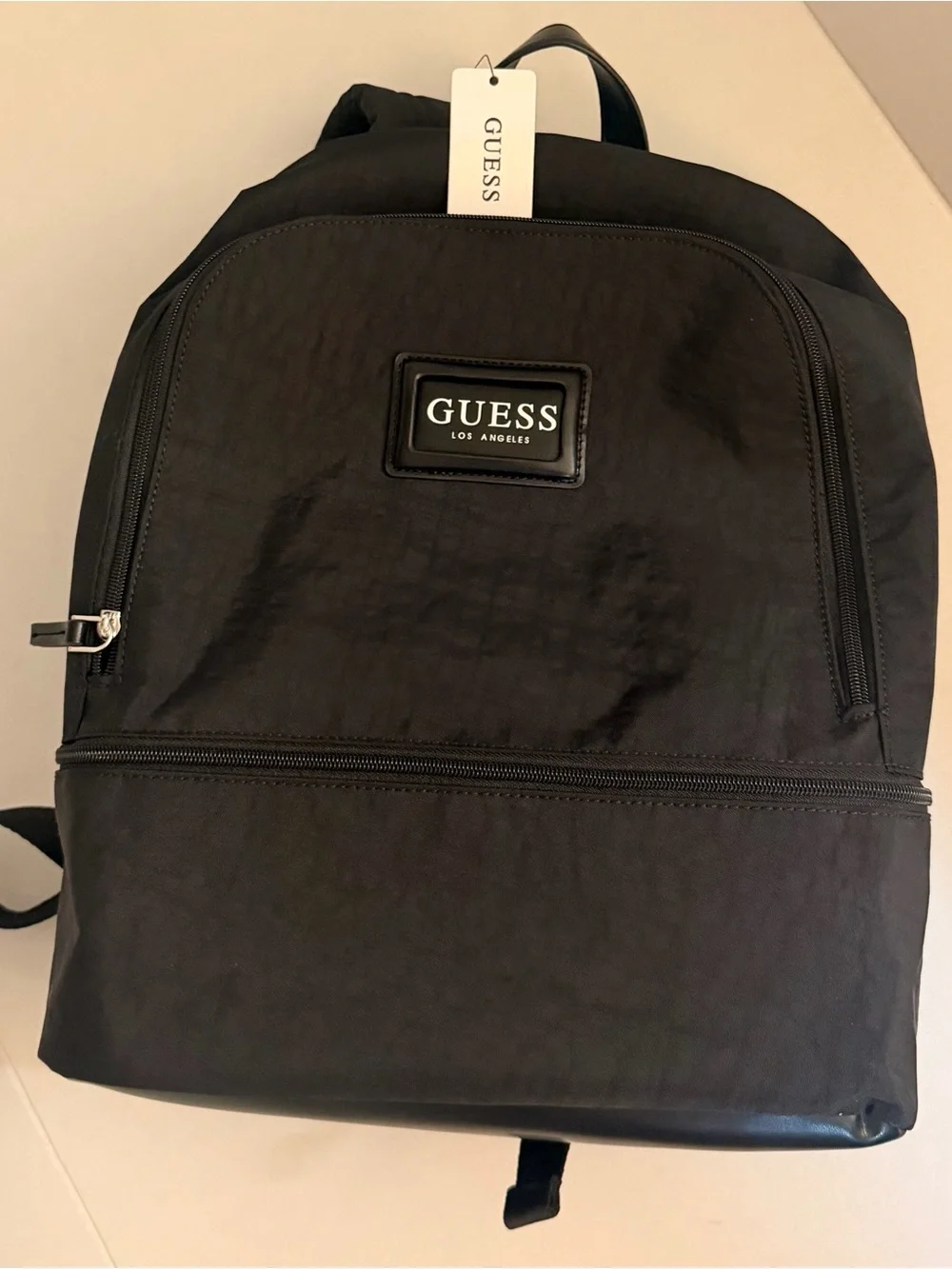 NWT GUESS Los Angeles Black Nylon Zipper Backpack⁠